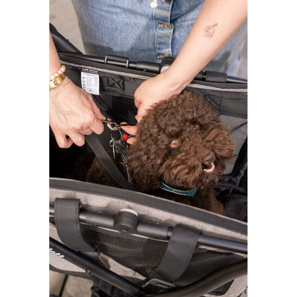 V4H8FF2F5D700B9CA7A4EAEBB596F9FBD89R6716270P5