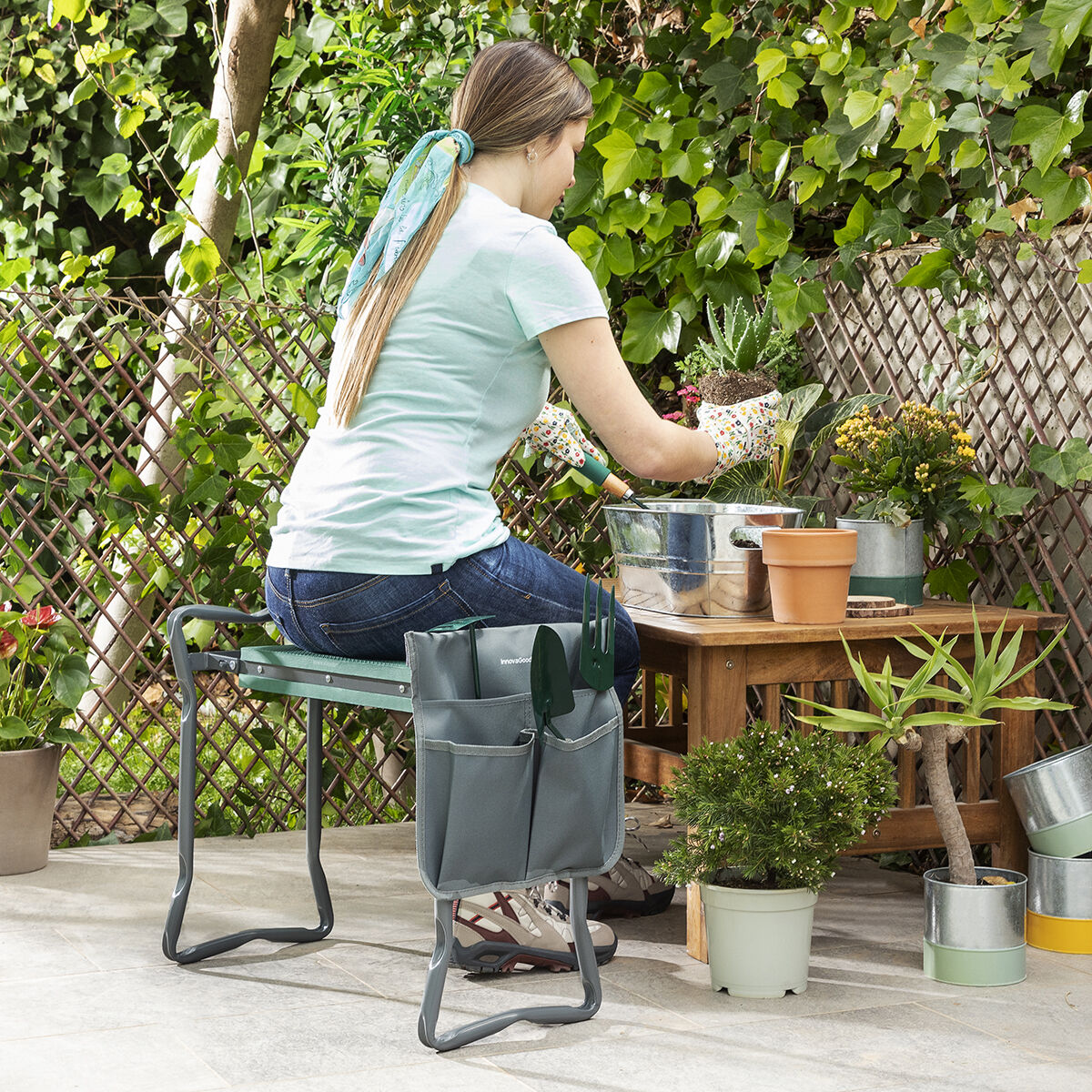 Sedile da Giardino Pieghevole 3-in-1 con Borsa per Attrezzi InnovaGoods Situl