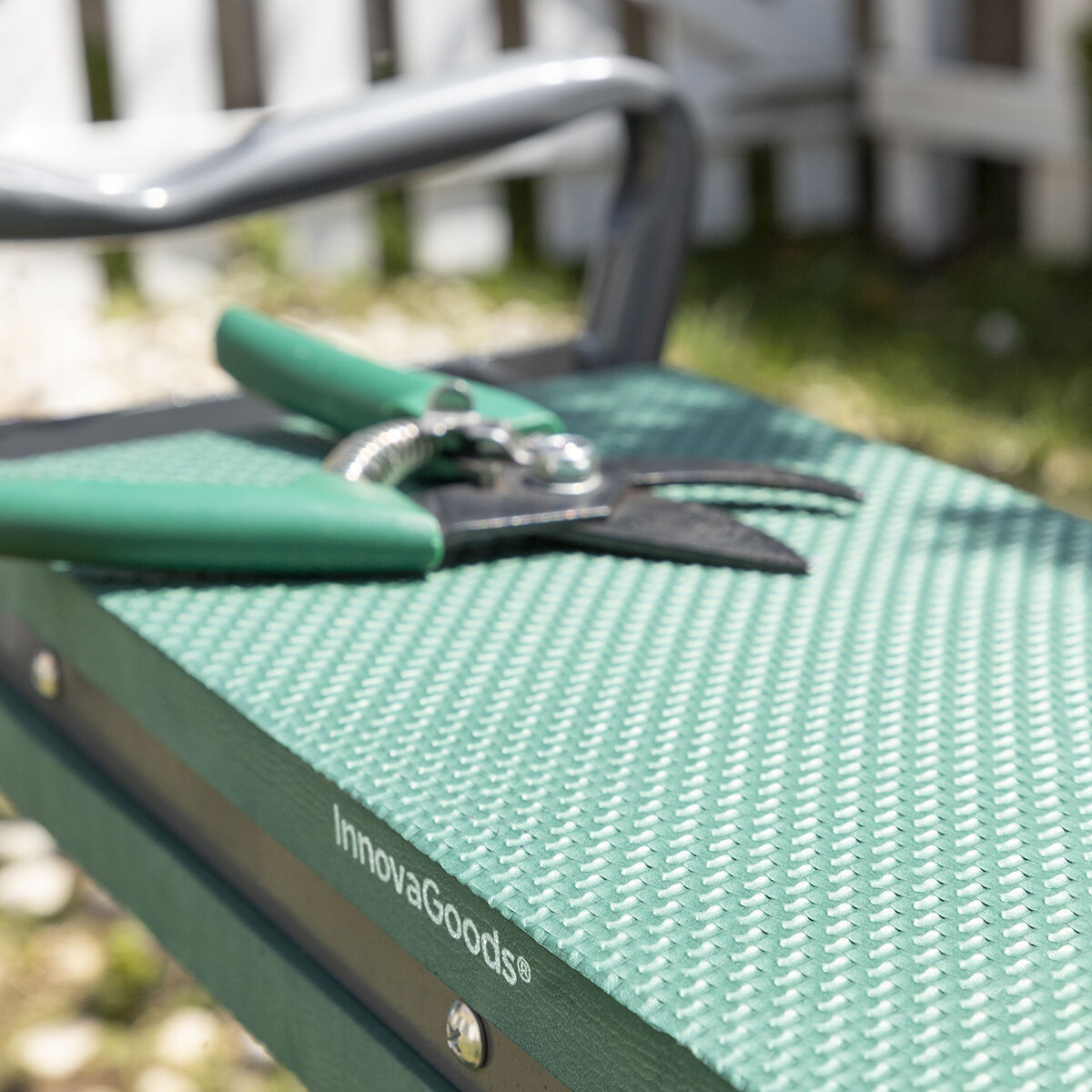 Sedile da Giardino Pieghevole 3-in-1 con Borsa per Attrezzi InnovaGoods Situl